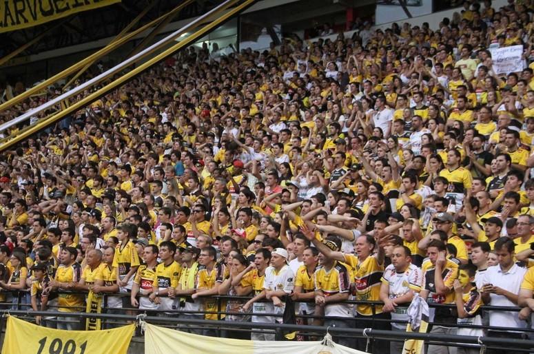 Acompanhe o minuto a minuto de Criciúma 2 x 3 Figueirense