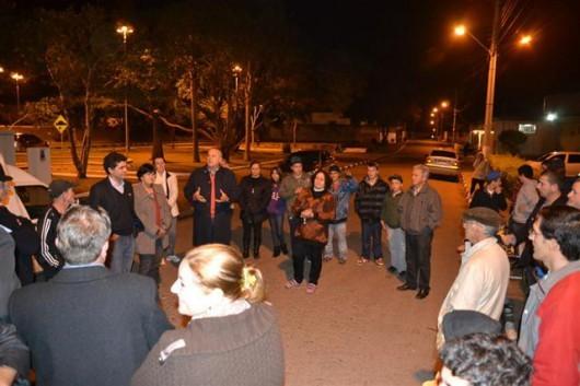 Praça mais iluminada e mais segura no bairro Sangão