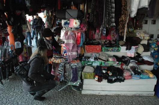 Mais vendas de luvas e gorros