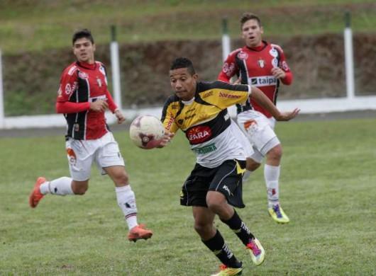 Vitória e empate para os Tigrinhos