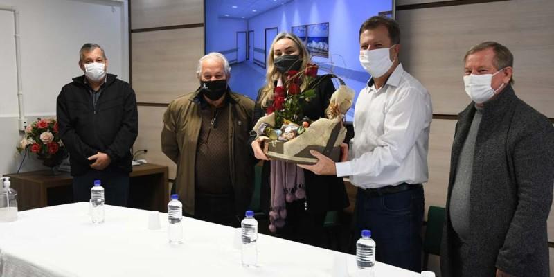 Hospital São Donato recebe vice-governadora de Santa Catarina
