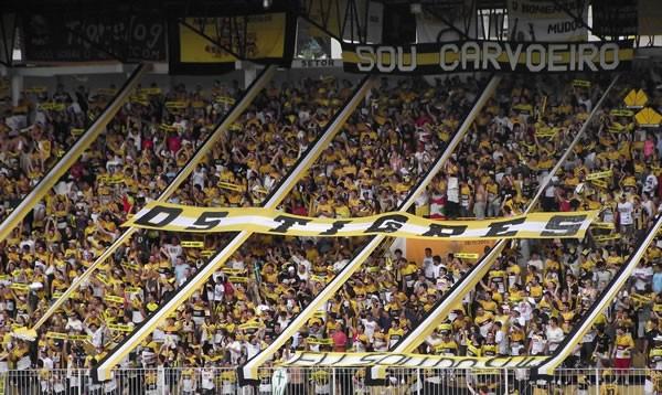Carreata, churrasco, recepção e jogo: o sábado dedicado ao Criciúma