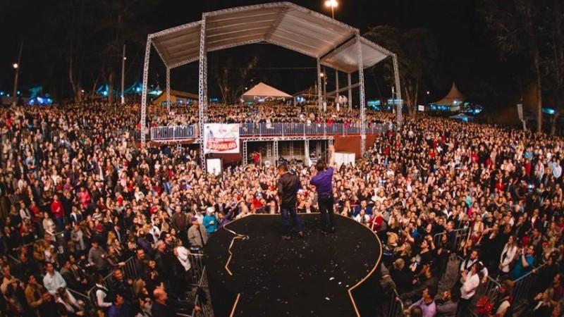 'Brindamos a tradição' é o tema da 18ª Festa do Vinho