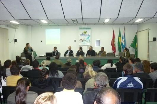 Casa própria para famílias carentes de Içara