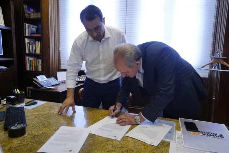 Prefeito em exercício de Lauro Müller tem audiência com governador