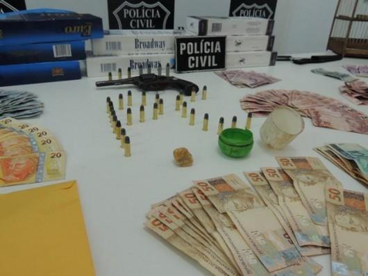 Polícia Civil deflagra Operação Retomada e prende quatro pessoas em Forquilhinha