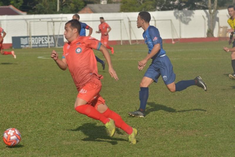 Jogando em Indaial, Próspera perde por 2 a 1 para o Blumenau
