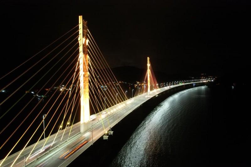 Ponte Anita Garibaldi reforça apoio ao Maio Amarelo