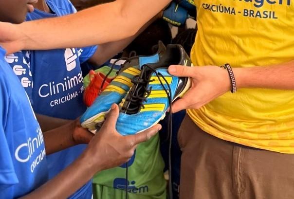 Cliniimagem na África: parceria com ONG Solidarize ajuda crianças no Quênia