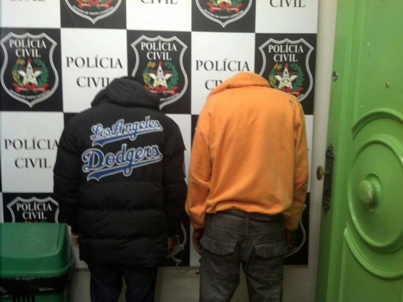 Após cometer assalto no Centro de Criciúma, dupla é presa pela GM