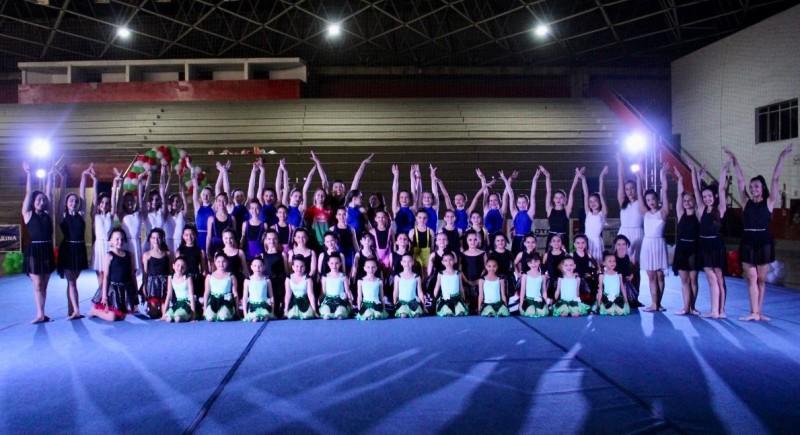 Ginástica rítmica de Criciúma realiza festival de encerramento com mais de 20 apresentações