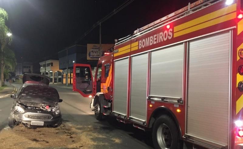 Após perseguição, motorista colide veículo na Centenário e acaba preso