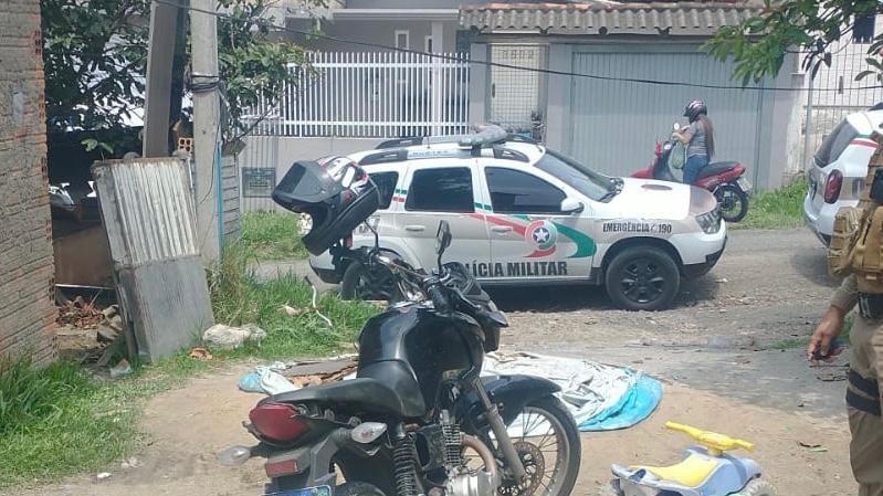 Dupla é presa após furto de moto no bairro Próspera