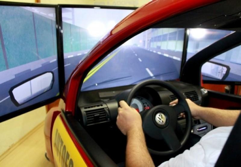 Uso de simulador para obtenção de CNH será facultativo