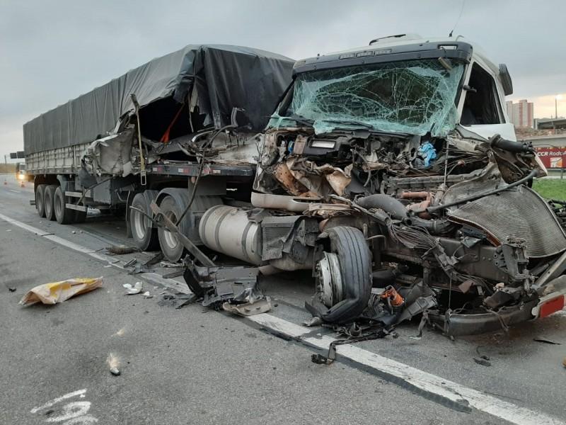 Motorista de Sangão se envolve em acidente no Rodoanel em São Paulo 
