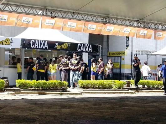 Apaixonados pelo Tigre reunidos em festa