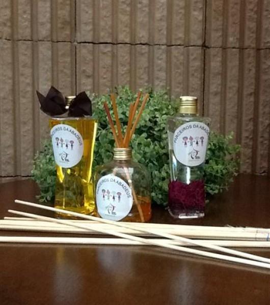 Perfume sua casa e ajude a Abadeus