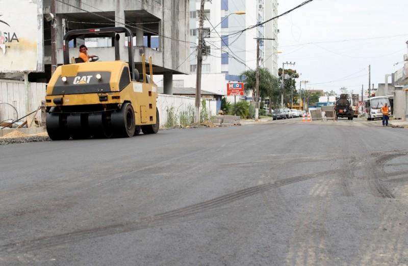 Rua Araranguá é reaberta neste domingo