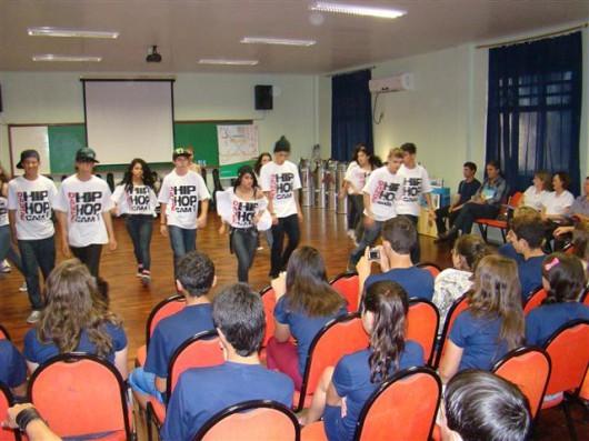 Oficina de Música e Inclusão Social é inaugurada em Araranguá