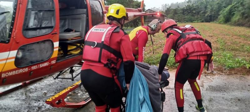 Pelo Estado 18/10: Chuvas ainda trazem riscos para o Estado