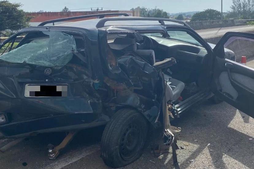 Motociclista morre após colidir contra carro na BR-101