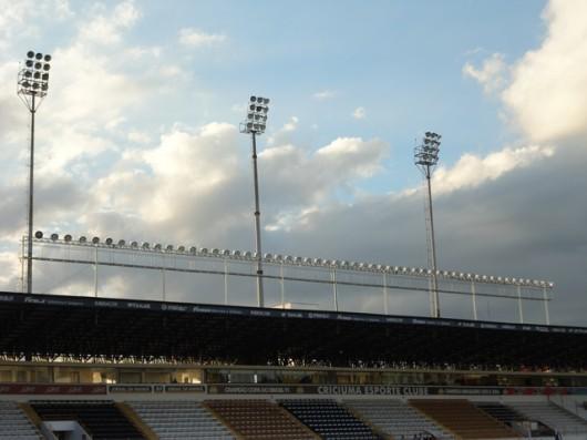 Criciúma quer inaugurar novo sistema de LED diante do Hercílio Luz 