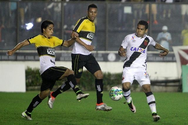Criciúma encerra adesão on-line de sócios e monta logística para o jogo contra o Vasco 
