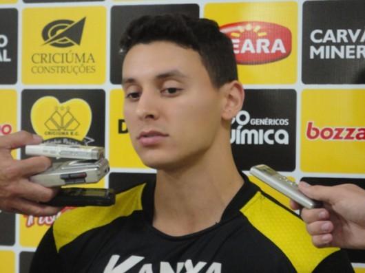 Treino desta tarde será comandado por auxiliar técnico