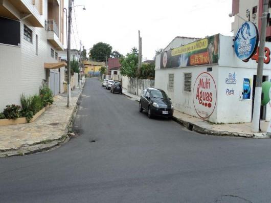 Rua Gonçalves Dias está em mão única
