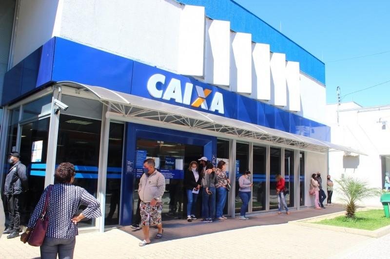 Auxílio: Caixa libera parcelas dos ciclos 5 e 6, dos nascidos em abril