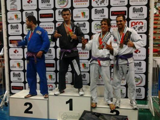 Atletas da região conquistam vaga para Mundial de Jiu Jitsu