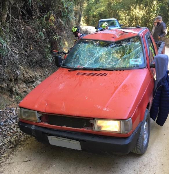 Ciclista fica ferido após acidente de trânsito em Armazém