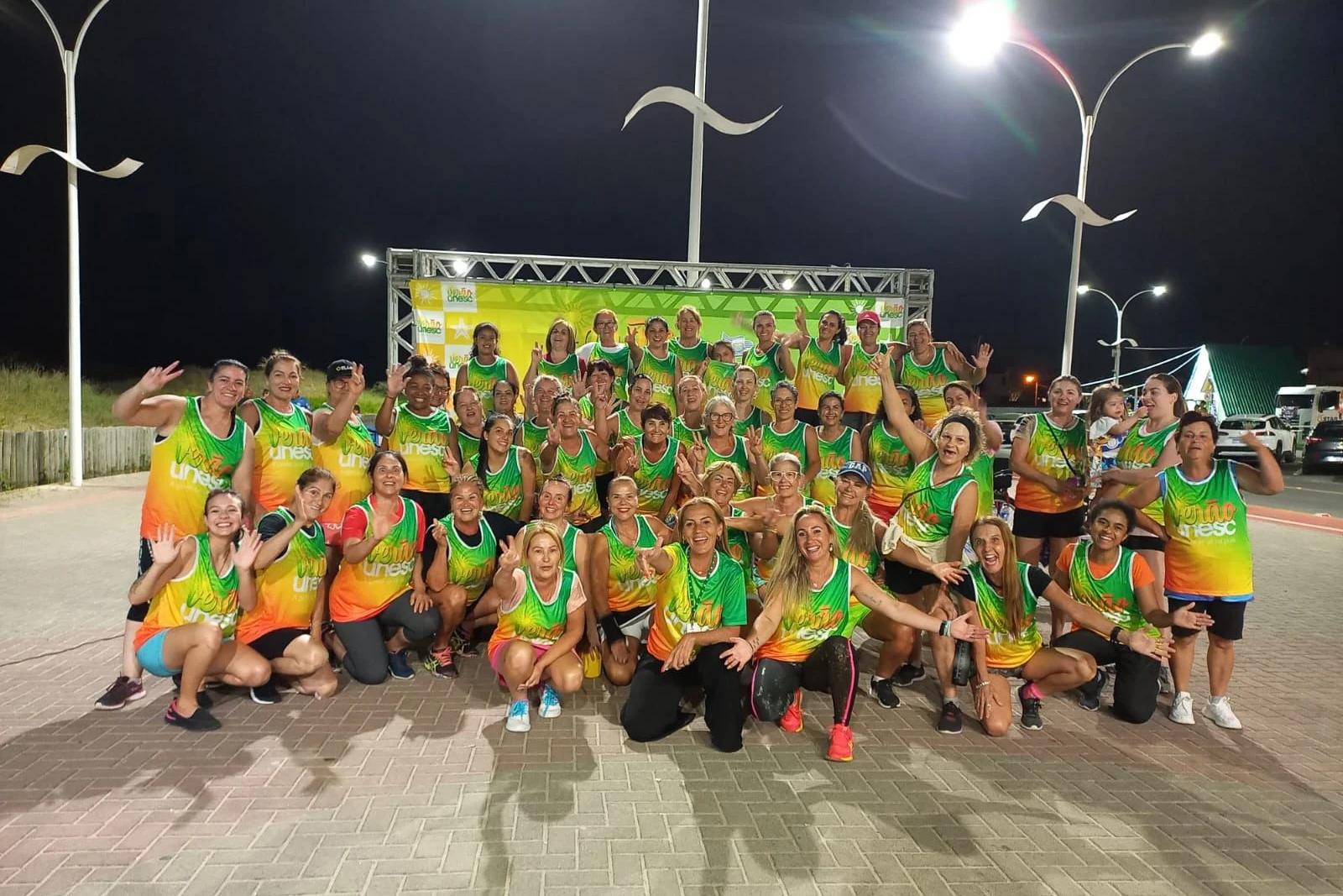 Balneário Rincão oferece aulas de Zumba ao ar livre