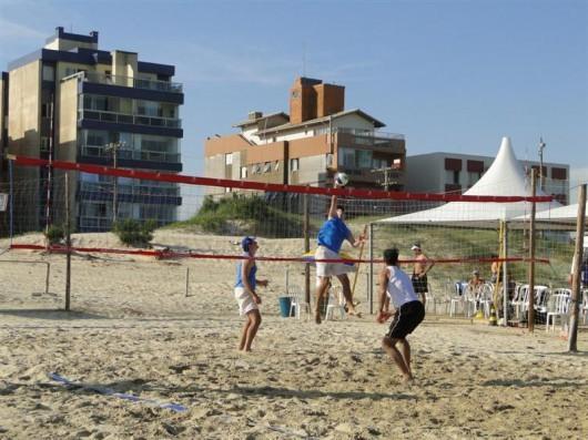 Içarenses ficam em terceiro lugar no Catarinense de Vôlei de Praia