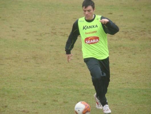 Dois desfalques no Tigre