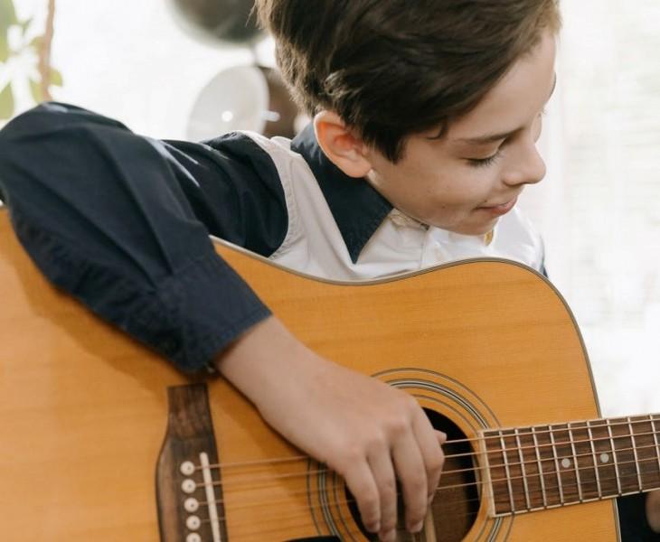 Projeto da Lei Aldir Blanc promove ensino musical para estudantes de Criciúma