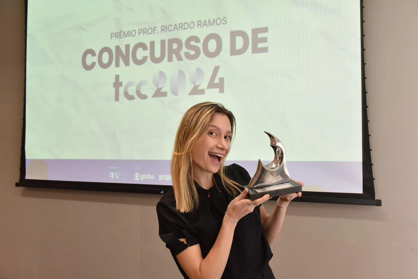 Egressa da UniSatc conquista segundo lugar em Prêmio Nacional