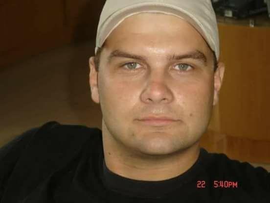 Vítima que se acidentou quando manobrava Fusca morre no hospital 