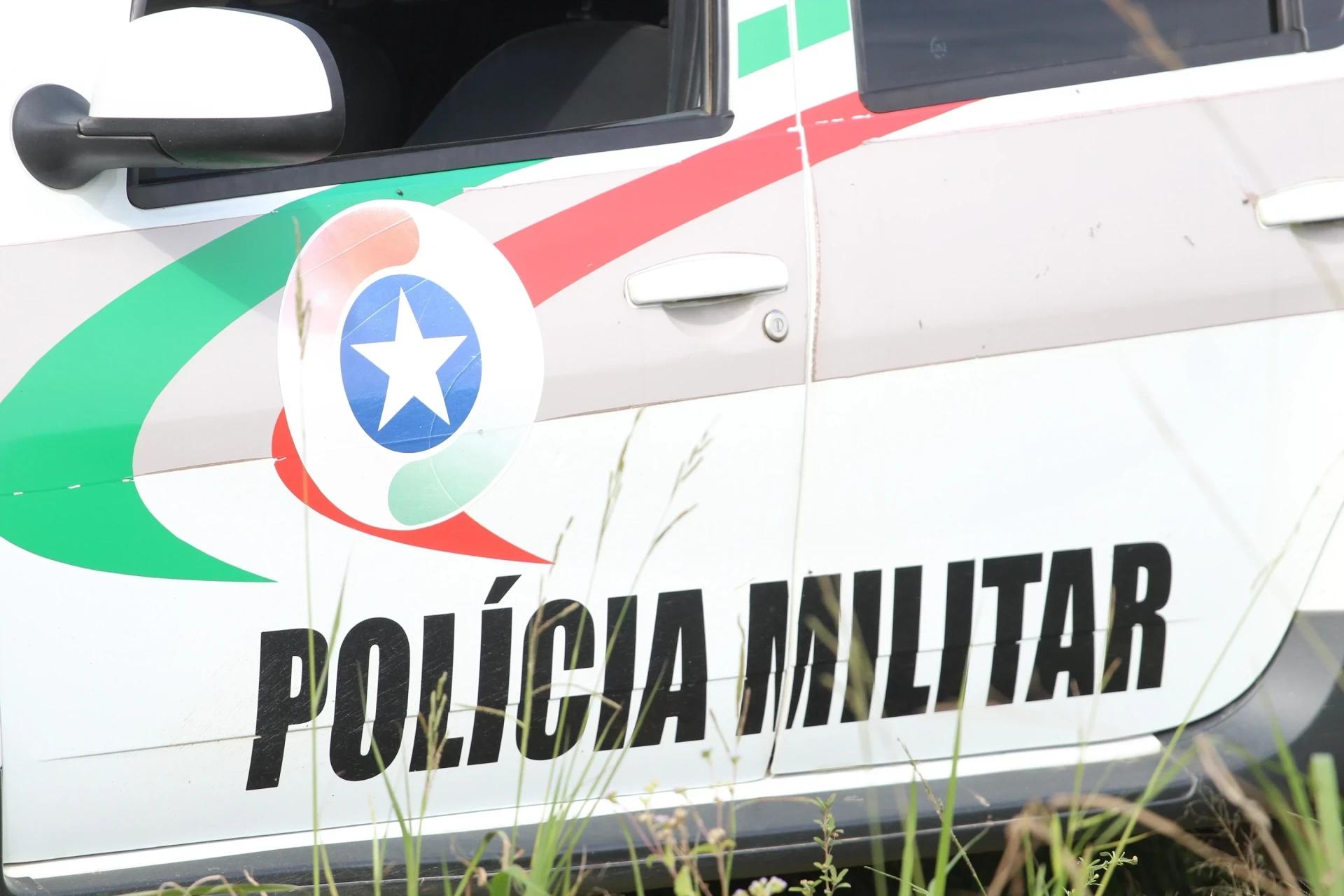 Dono de trailer persegue criminosos e recupera celular em Criciúma