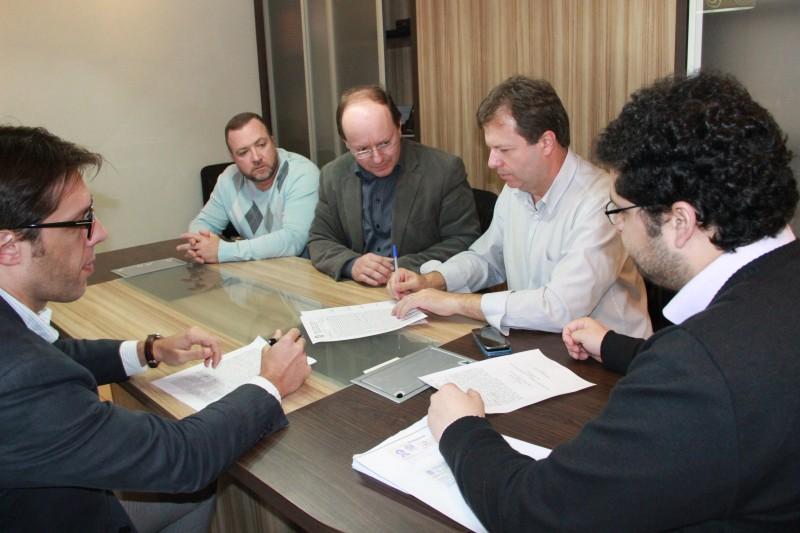 Içara transfere área de dez hectares para empresa italiana Cimolai