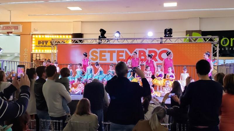 Semana será repleta de apresentações natalinas no Criciúma Shopping