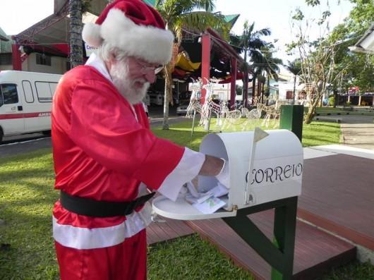 Casa do Papai Noel em Forquilhinha recebe cartinhas 