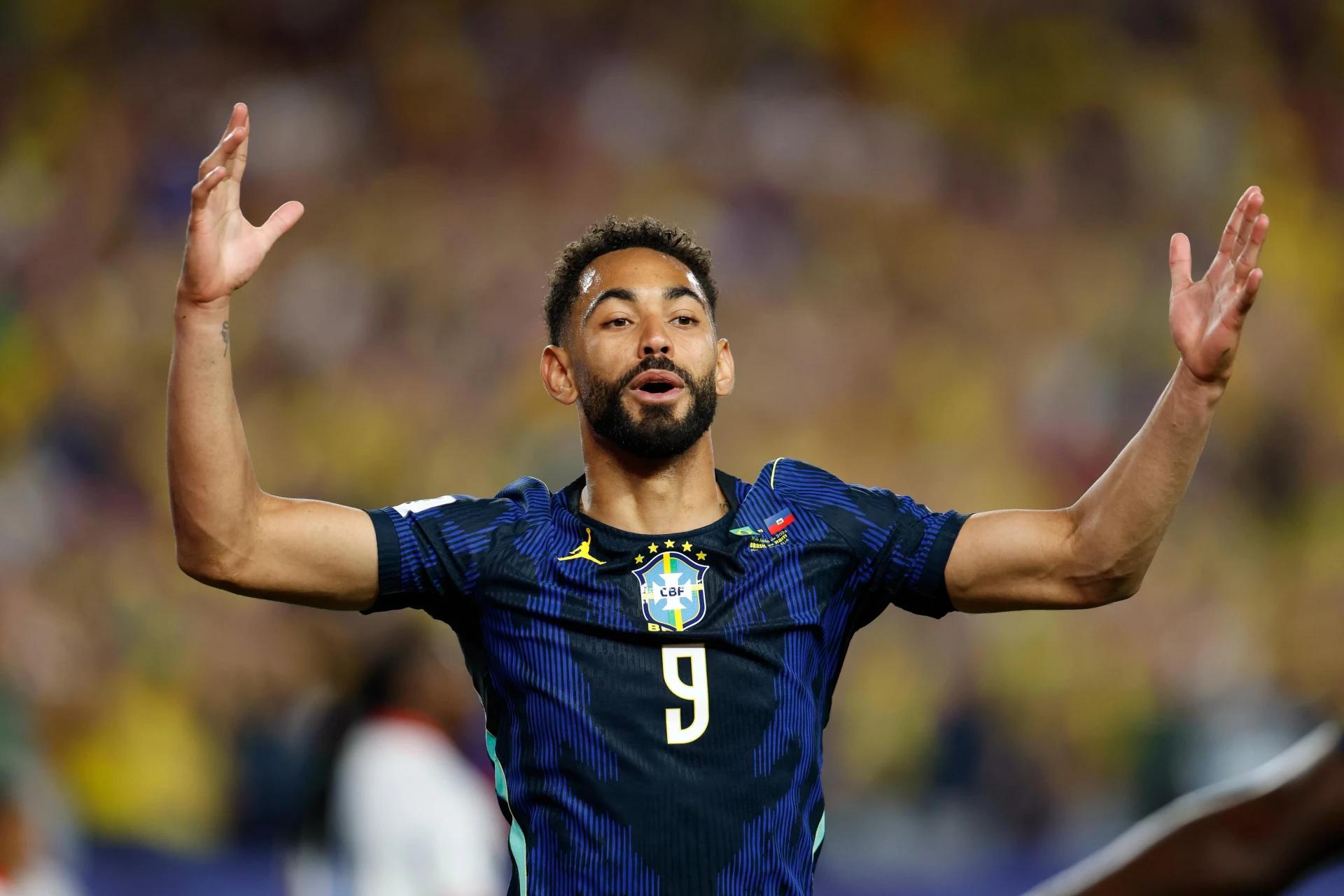 Copa do Mundo: Brasil conquista primeira vitória e é o líder do Grupo C