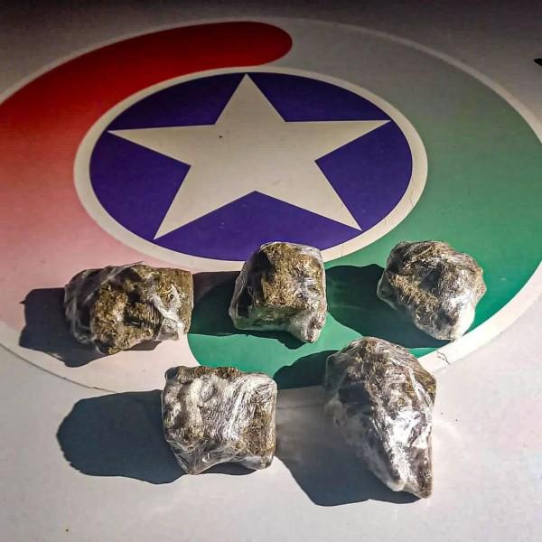 Dupla é presa por tráfico de drogas em Tubarão