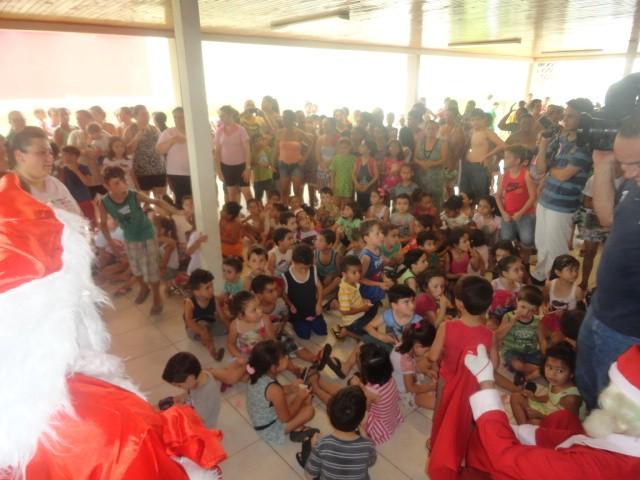 Campanha Natal Solidário beneficia crianças da região