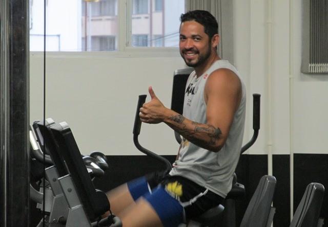 Luiz próximo de ser liberado pelo departamento médico do Criciúma