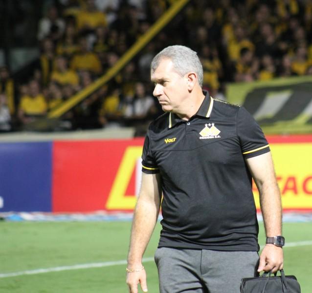 Cláudio Tencati elogia torcida, agradece apoio e enaltece Gustavo pela fase 