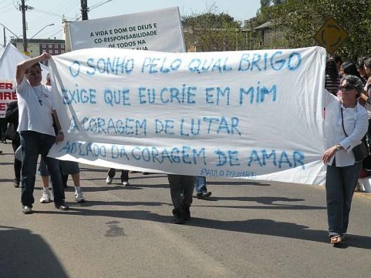 Movimentos sindicais entram na Avenida