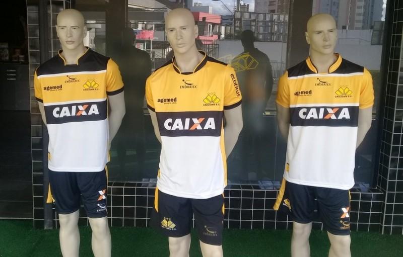 Novo manto tricolor será escolhido pela torcida
