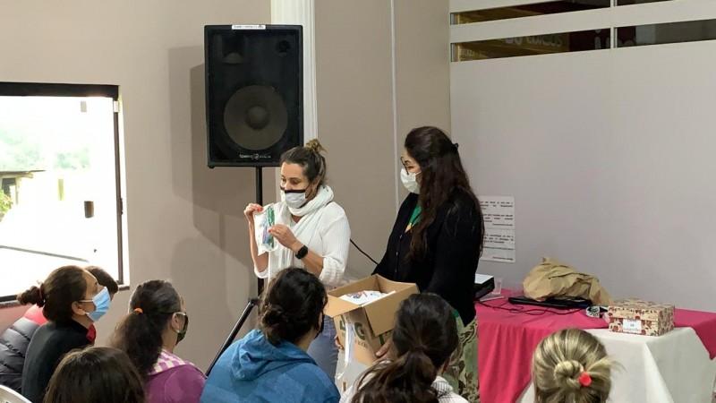Comunidade Terapêutica Feminina de Içara recebe palestra sobre autoestima
